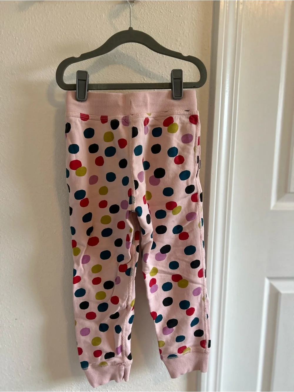 Hanna Andersson Light Pink Set with Multicolor Dots